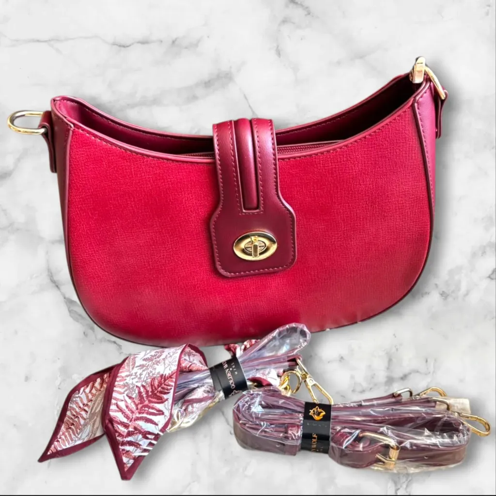 BOLSO BAGUETTE CON PAÑUELO SATINADO DOBLE CORREA